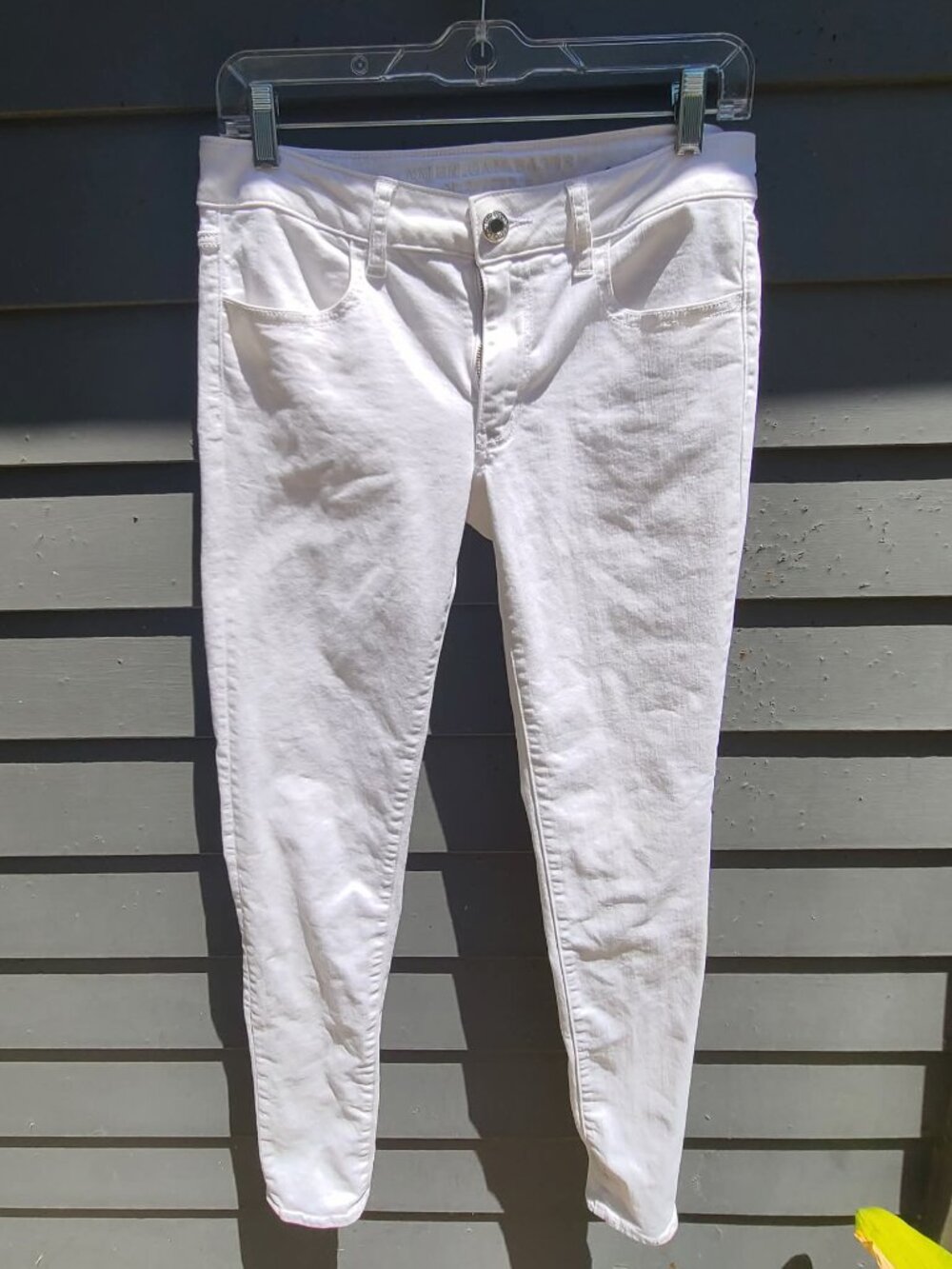 American Eagle Super Stretch White Size 6 Long Jeans